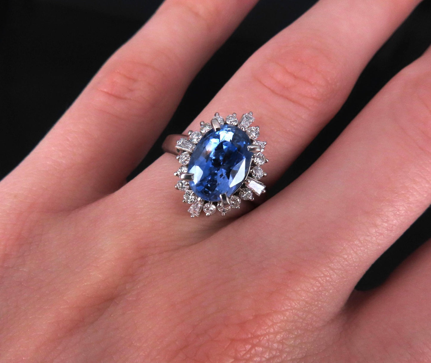 3.98ct Oval Ceylon Sapphire & Diamond Ring — GIA Certified, Platinum