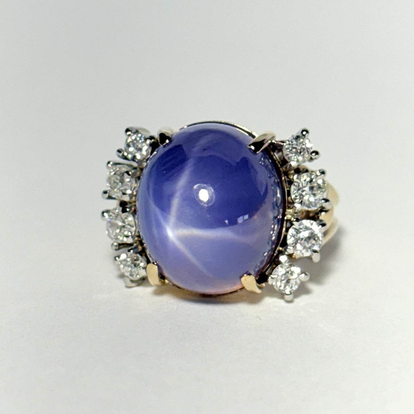 19.72ct Star Sapphire Diamond Ring — GIA Certified, 14k Yellow Gold