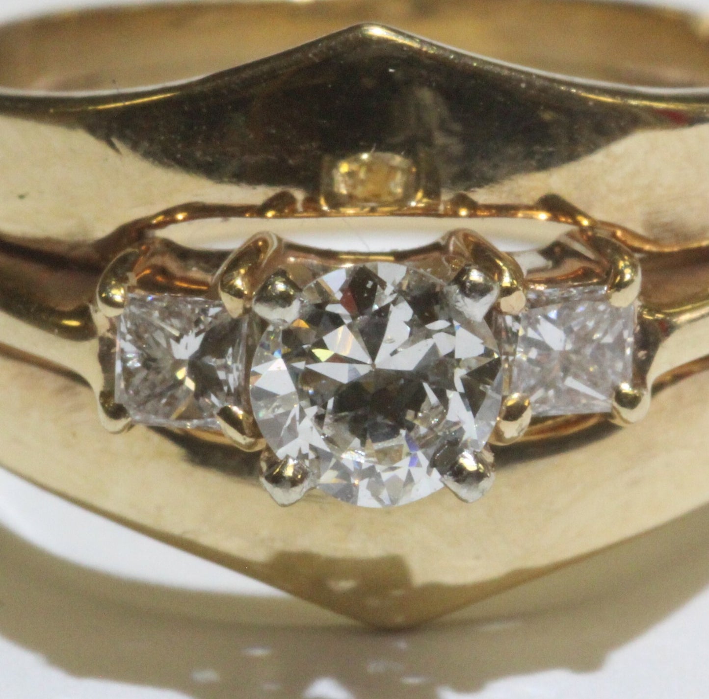 0.60ct Round Brilliant Lab Grown Diamond Ring — GIA Certified, 18k Yellow Gold